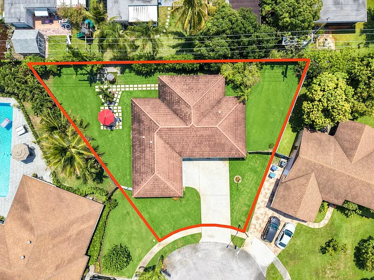 1127 Sea Pines Way — Photo 11