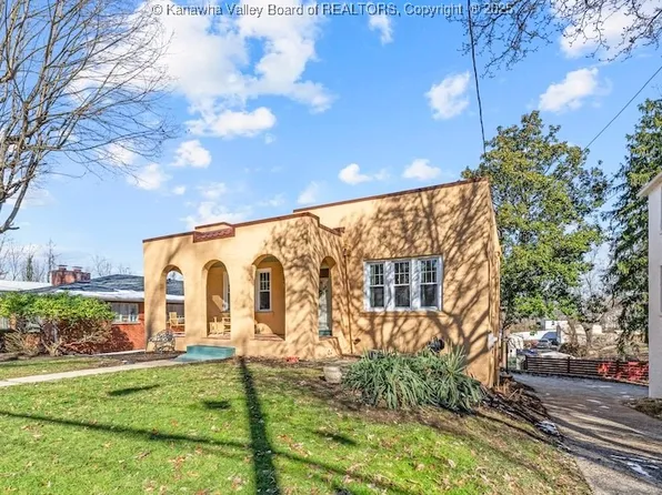 303 Highland Ave, South Charleston, WV 25303