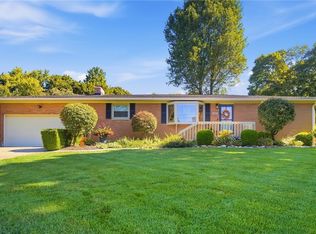 2724 Preston Dr, Springfield, OH 45506