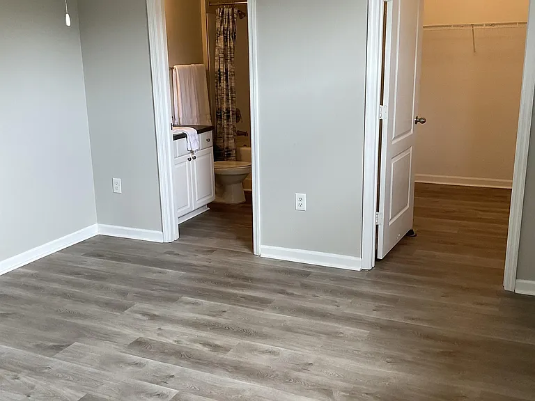 8813 Villa View Cir #204-8813VVC204 — Photo 18