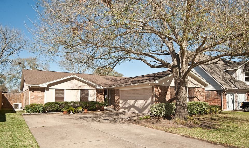 1st image of 16439 Brookford Dr