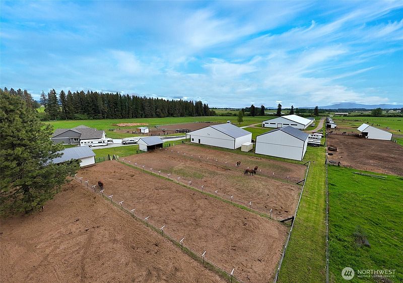 5th image of 4988 Wallbridge Road