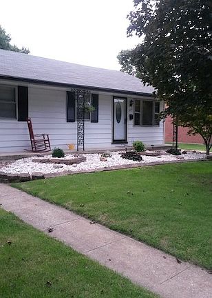 3rd image of 3321 Wilshire Dr