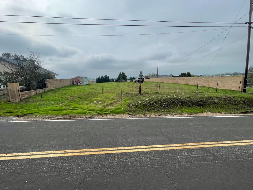 1st image of 4511 Coyote Dr