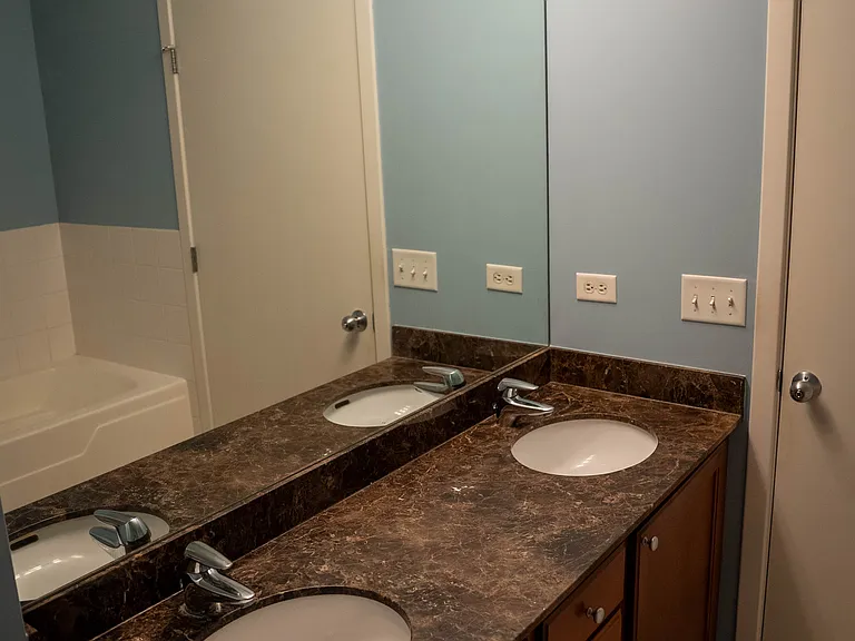 1735 N Paulina St #318 — Photo 24