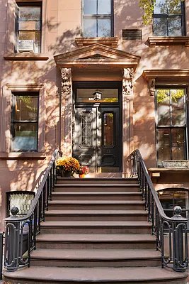 Sold by Compass | media 12