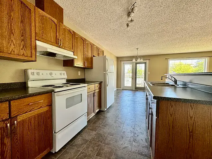 Building Photo - 5137 49th Ave #1