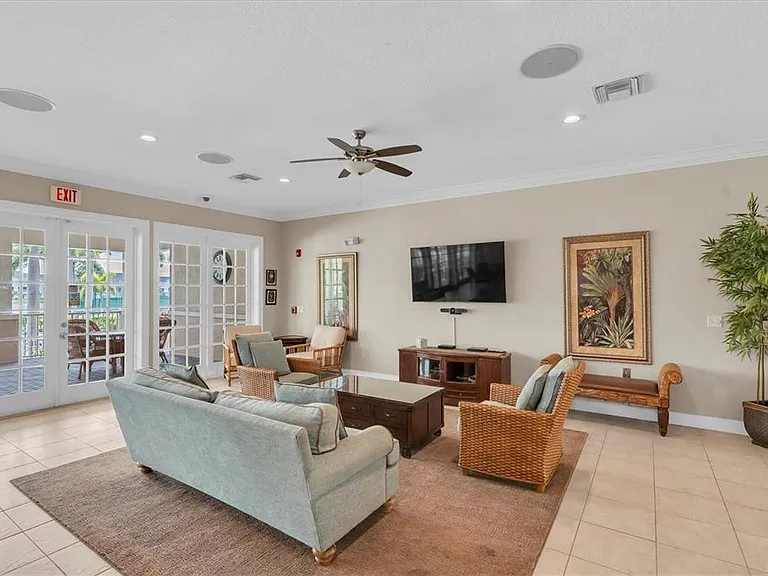 7069 Key Haven Rd #302 — Photo 42