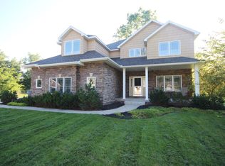 5908 N Heritage Ct, Midland, MI