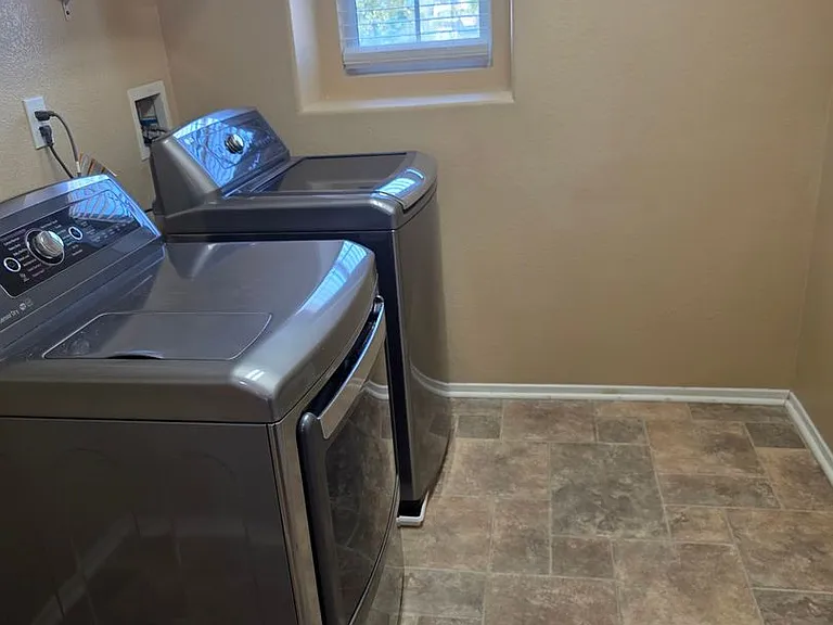 42514 Drennon Ct — Photo 17