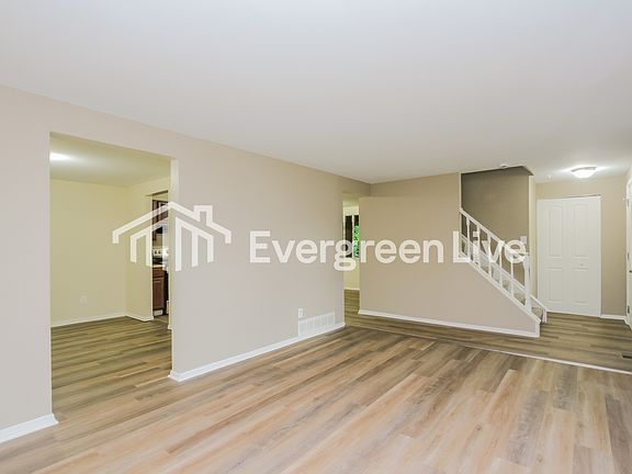 4th image of 8211 Trevellian Way