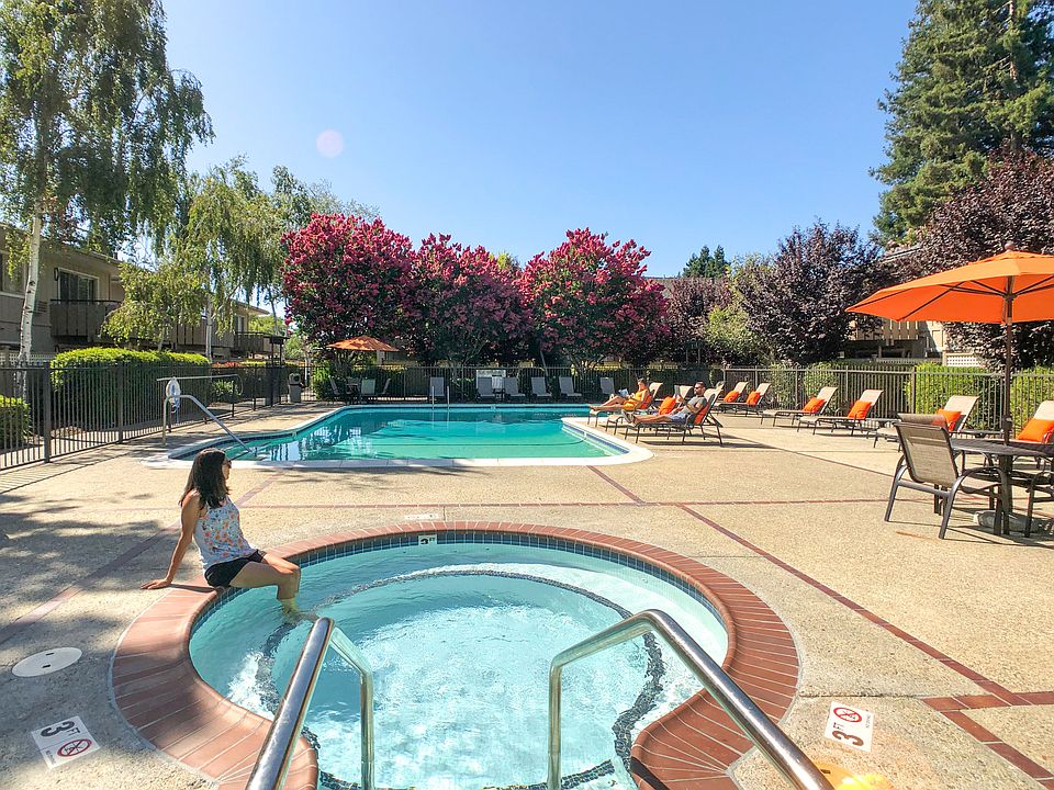 1st image of 750 N Shoreline Blvd APT 110