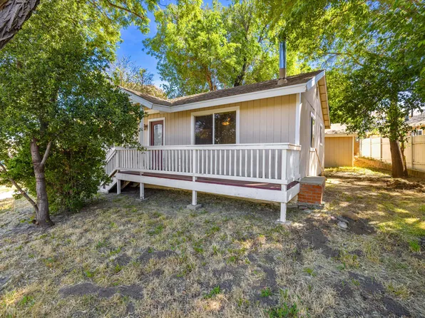 42628 Ranch Club Rd, Lake Hughes, CA 93532