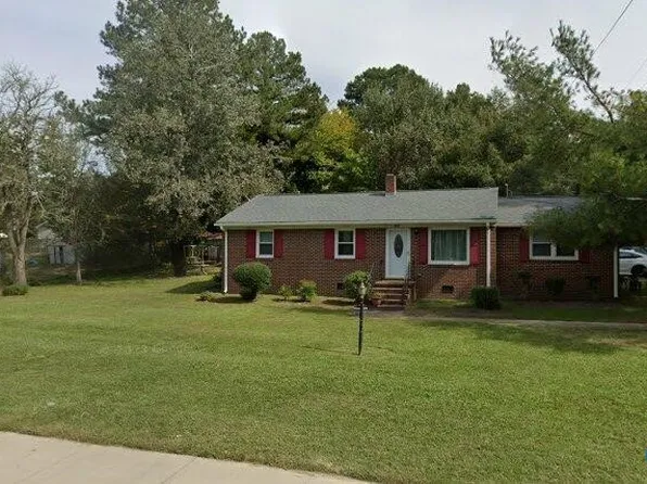 400 Easter St, Emporia, VA 23847