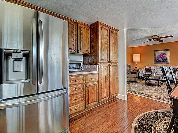 4th image of 1634 Indian Wells Dr