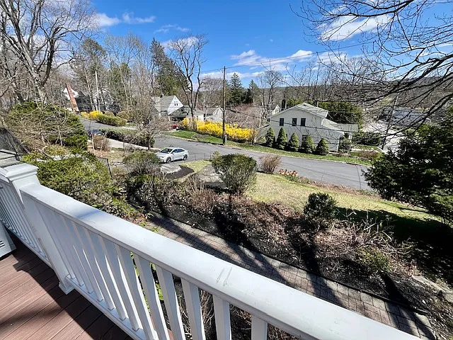 Mountain Rd — Photo 9