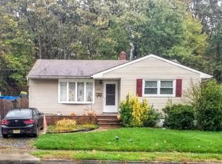 2956 Washington Rd, Parlin, NJ 08859