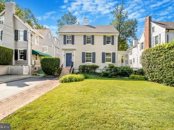 4102 Rosemary St, Chevy Chase, MD 20815