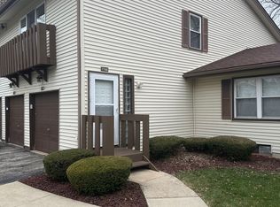 7748 W Harbor Ct #40, Frankfort, IL