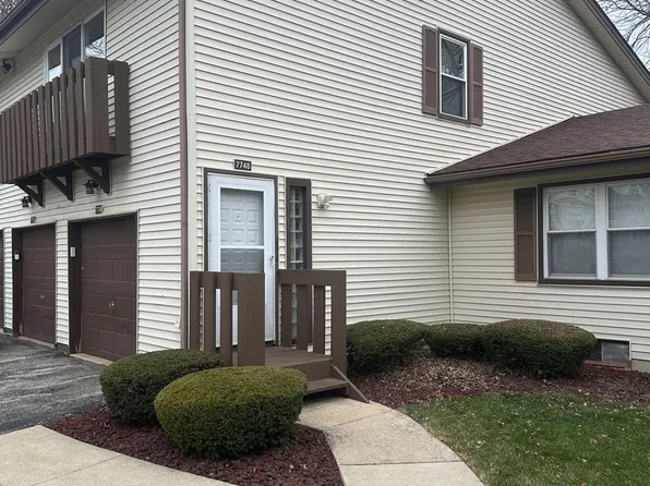 7748 W Harbor Ct #40, Frankfort, IL 60423