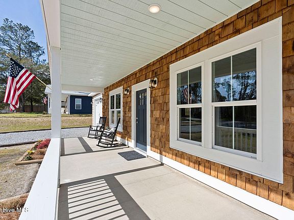 4th image of 325 N Dyson Street