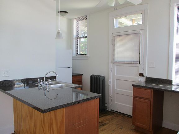 5th image of 4813 N Albany Ave