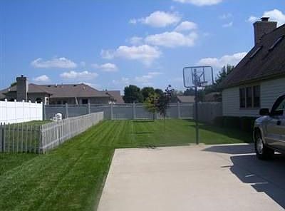 2nd image of 1009 Colleen Dr