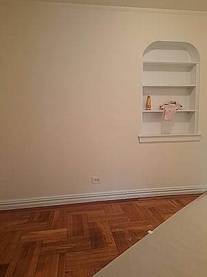 4th image of 110 Post Ave #102