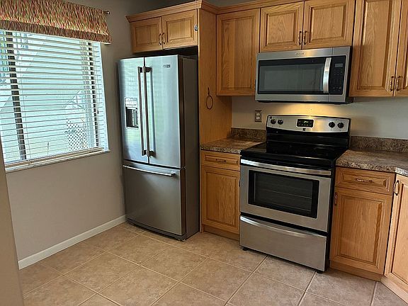 4th image of 2061 NW 21st Ter Unit 102