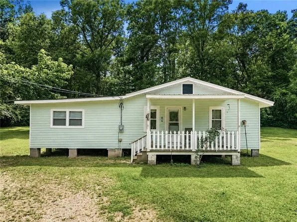 23079 Peterson Rd, Mount Hermon, LA 70450