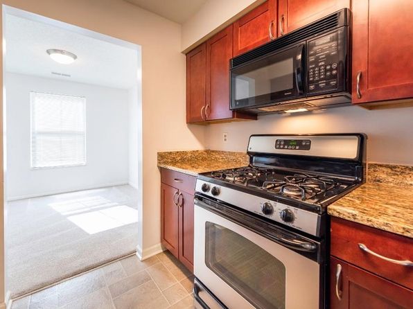 109 Fieldcrest St APT 202