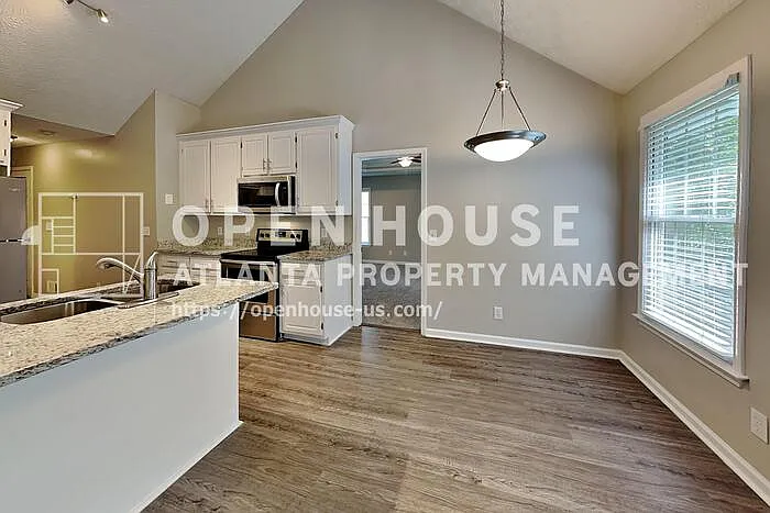 405 Etowah Valley Way — Photo 6