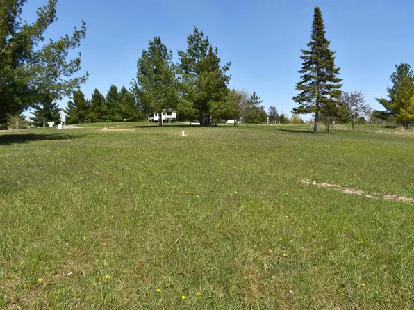 5445 Winchester Way, Gladwin, MI 48624