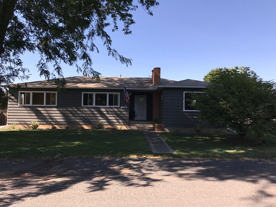 Move in Ready on Larger Lot