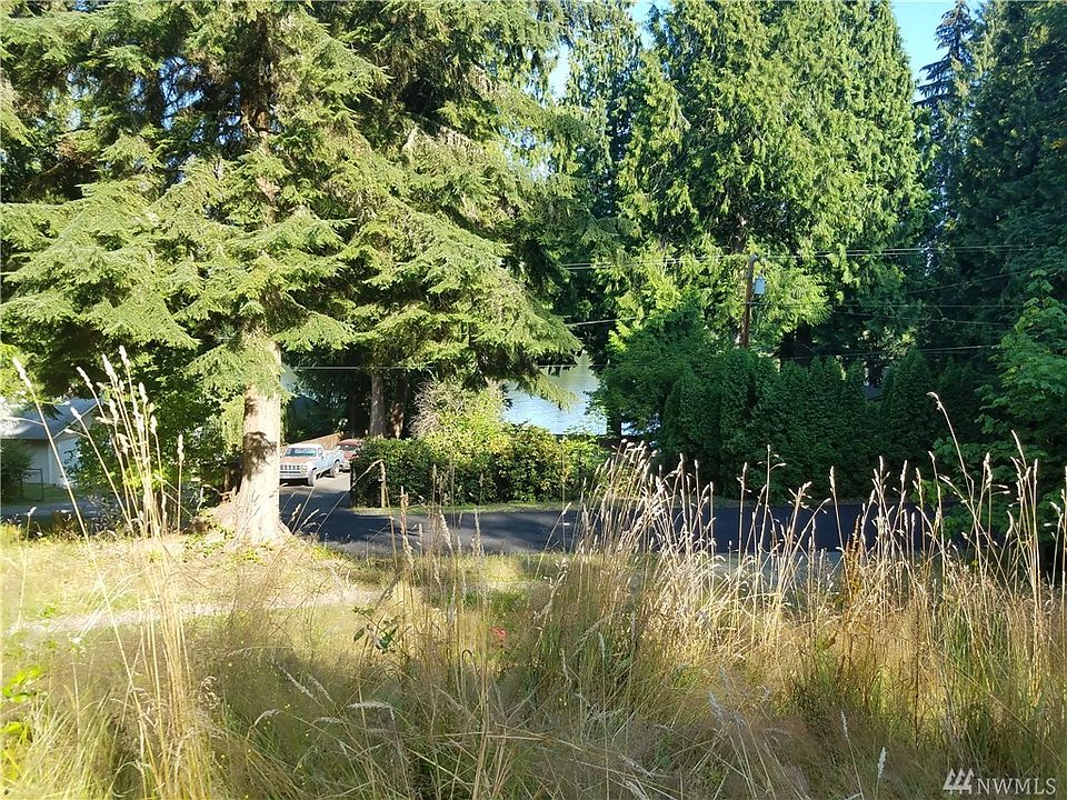 1st image of 33317 Benbow Dr E