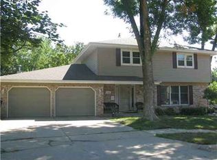 3106 Blue Ridge Ct NW, Cedar Rapids, IA 52402