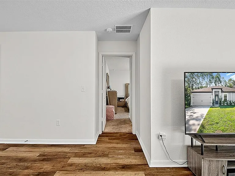 70 Pebble Beach Dr — Photo 20