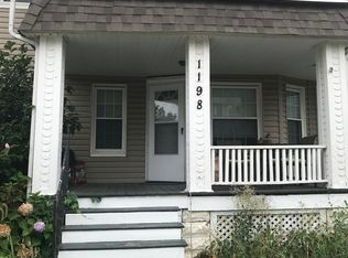 1198 Cook Ave, Lakewood, OH 44107