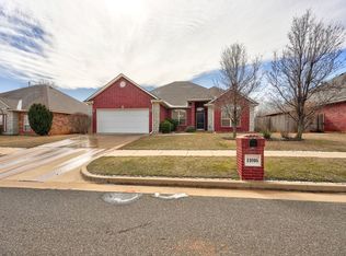 11016 NW 104th Ter, Yukon, OK 73099