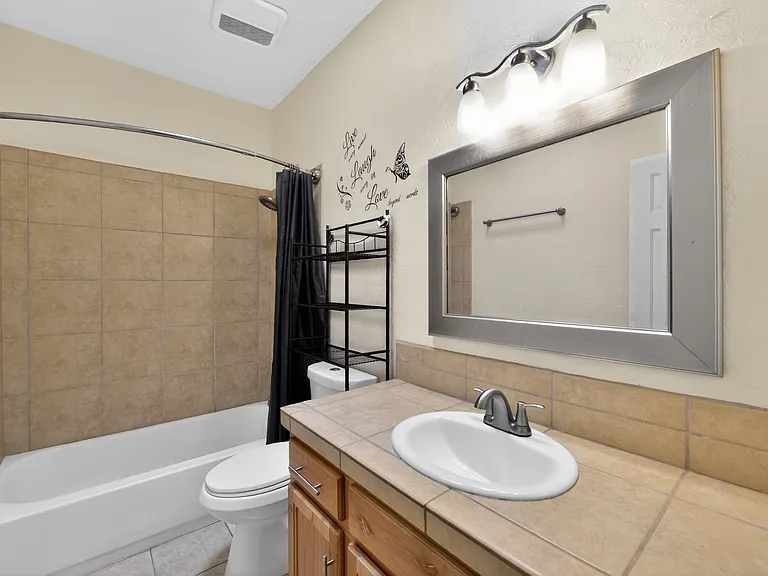 831 E Hedrick Dr #2 — Photo 23