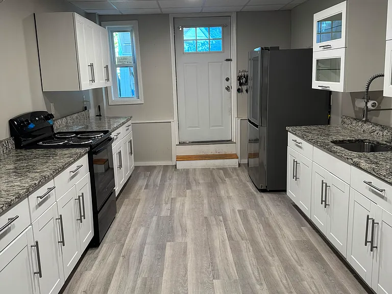 28 Nashua St #1 — Photo 8