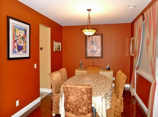 14 N Glen Cir, Oak Ridge, NJ 07438