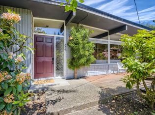 2207 242nd St SW, Bothell, WA 98021