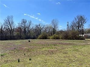 3rd image of Cortney Cir #27