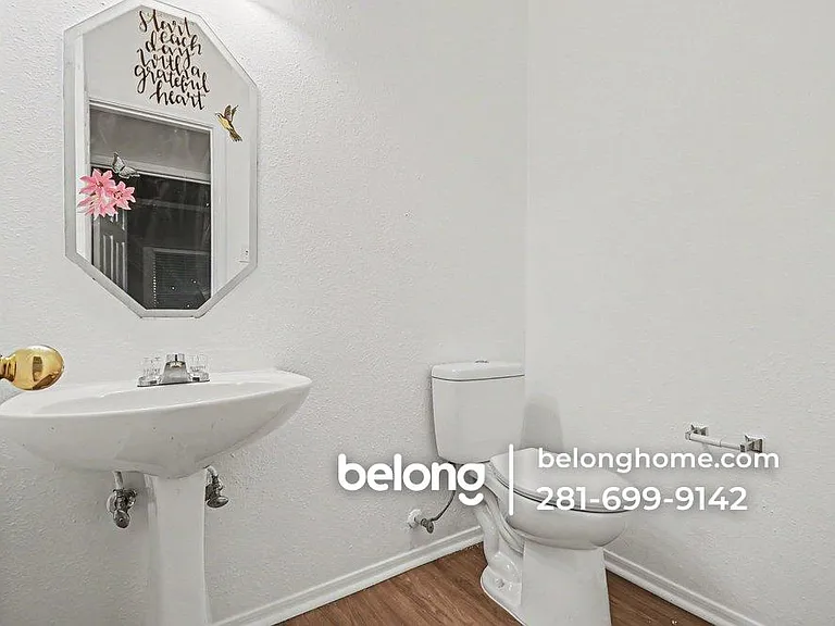 431 N Hampton Ct — Photo 5