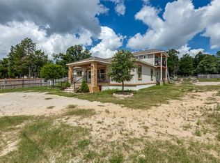 130 Los Arcos Rd, Elgin, TX 78621