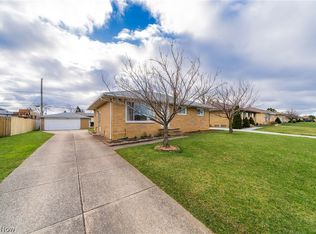 4801 Roadoan Rd, Brooklyn, OH 44144