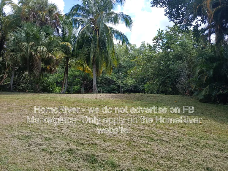 4069 SW Saint Lucie Shores Dr — Photo 15