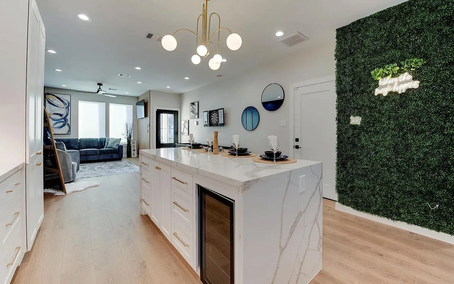 3 bed, 2.5 bath, 1550 sqft, $1,001 — Photo 3