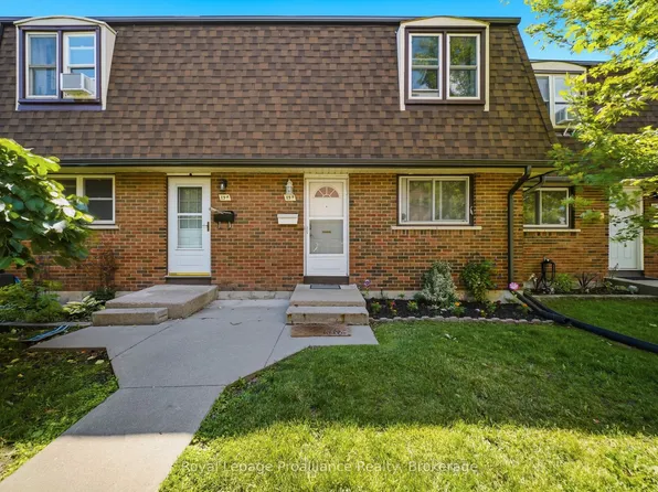 19 E Prince Of Wales Dr #B, Belleville, ON K8P 2T5